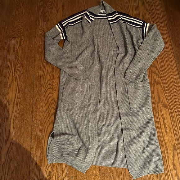 Heartloom Sweaters - Chunky Gray Longline Cardigan